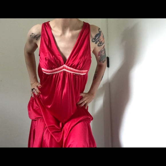 Vintage 1950’s Vintage Nightgown Red & Pink Maxi - Picture 3 of 11